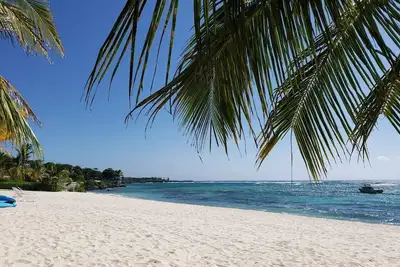 Image de Condo en bord de mer isolé Grand Cayman Caraïbes eau bleue! !