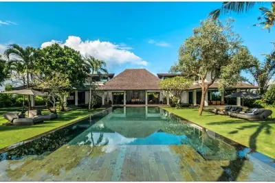 Image de 5 familles Bdr Villa 50 mètres de la plage de Canggu