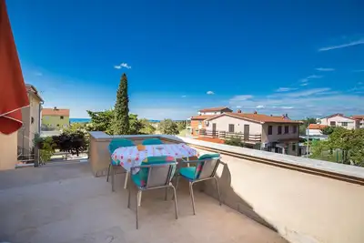 Image de Bel appartement avec terrasse à Peroj