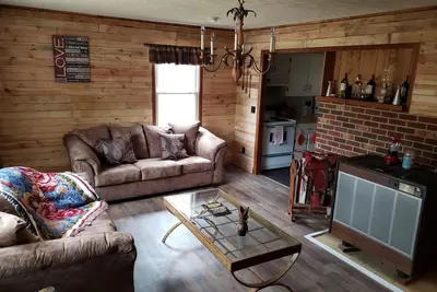 Image de Cabine de 3 chambres, récemment rénovée.