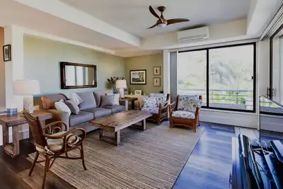 Image de Palms at Wailea # 308 Emplacement pratique, disposition ouverte, grande valeur! 4 couchages