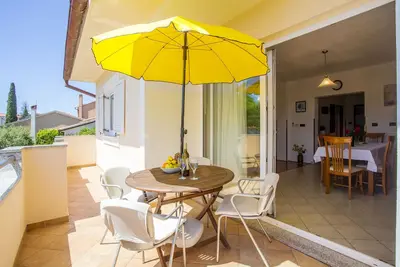 Image de Appartement Emil 5 + 3 à Stinjan