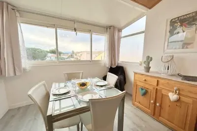 Image de Paisible appartement à 5 min à pied de la mer 4goel53