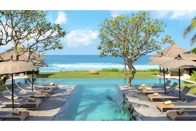 Image de 5 Bdr Villa Front de Mer Ă Canggu