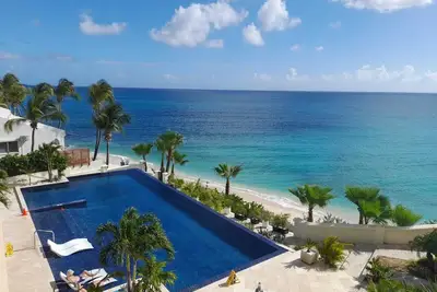 Image de The Cliff, unité en bord de mer 5e étage