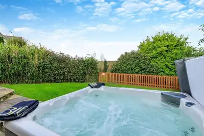 Image de House Martins - Trois Chambres Maison, Couchages 6