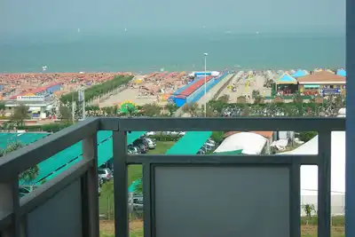 Image de Appartement en bord de mer sous-marin touristique d'été 2018