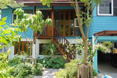 Image de Chambres boutique familiales près de la station Bts Victory Monument