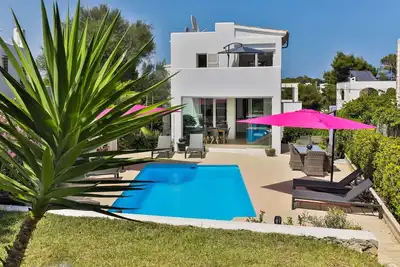 Image de Villa Lumi-Oleanda pour 8 personnes, directement au port de plaisance Cala d'Or