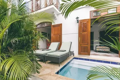 Image de Sea La Vie<br> Luxueuse villa d'inspiration marocaine avec bassin profond privé