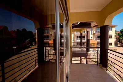 Image de Faites votre maison ici 11