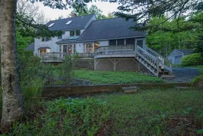 Image de Beau poteau et poutre à la maison sur Blue Hill Bay