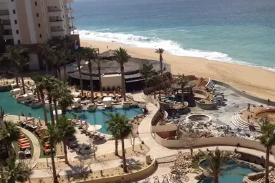 Image de Du 4 au 12 juillet à Cabo San Lucas, Lands End Resort and Spa