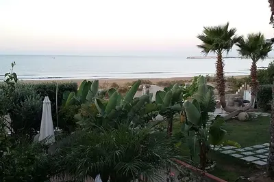 Image de Appartement dans villa en bord de mer