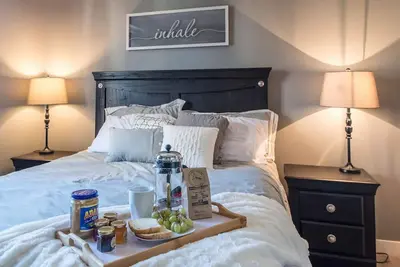 Image de Vue sur le lac | Moderne | Cosy | Piscine | Jacuzzi