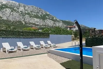 Image de Appartement dans Gata avec terrasse, Climatisation, Wifi, Machine Ă laver (4893-1)