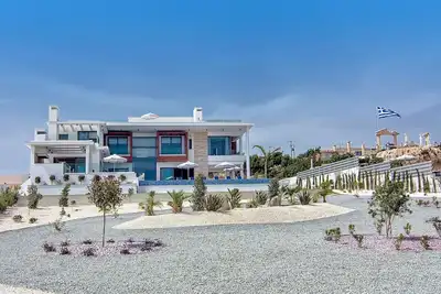 Image de Luxurious Coral Bay Villa | SeaViews | Villa Coral Bay Ayvana | 5 Bedrooms | Sauna & Private Cinema