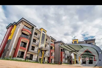 Image de Unités entièrement meublées de 3 chambres à Kyanja Kampala