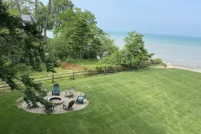Image de Lake Michigan House avec plage privée, pour 13 personnes