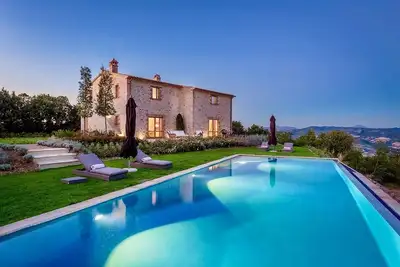 Image de Villa Felice - Trois Chambres Villa, Couchages 6
