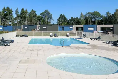 Image de Joli appartement dans une maison de vacances avec piscine, Wifi, Tv, terrasse, animaux admis