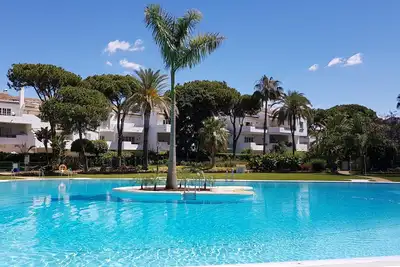 Image de Appartement de luxe à côté de la plage de 3 lits