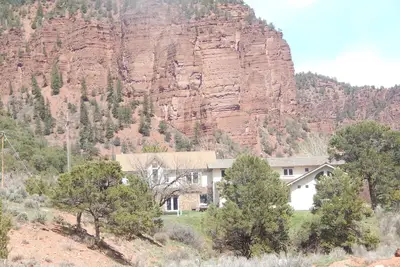 Image de Frying Pan River Fishing et retraite en famille