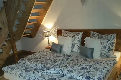 Image de La vieille maison - maison de vacances, douche, Wc, 3 chambres