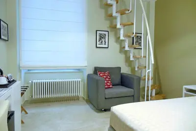 Image de Suite De Luxe Duplex, très centrale et très proche des Sassi