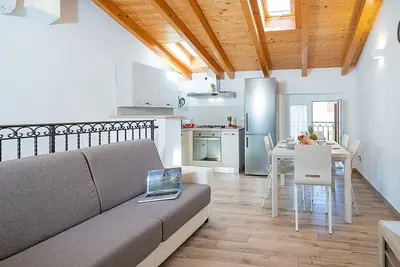 Image de Regarda - Romantic apartment Casa Rossa 2 with wifi, air conditioning