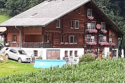 Image de Appartement confortable et rustique dans un endroit calme