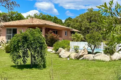 Image de La plage à pied Villa 4 ch piscine privée Pinarello / Porto Vecchio Corse du sud