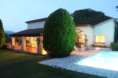 Image de Villa ensoleillée, à 2 min à pied du village de Valbonne