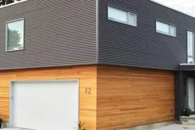 Image de Square B + B Promenade rapide vers les théâtres, restaurants et magasins du centre-ville.