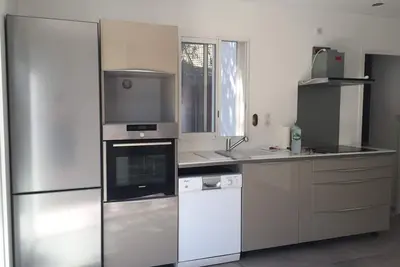 Image de T3 Neuf Dans La Pinede De La Capte 50m De La Plage