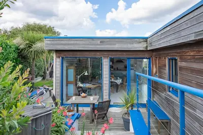 Image de Merveilleuse maison de vacances privée pour 4 personnes avec Wifi, Tv, terrasse et parking
