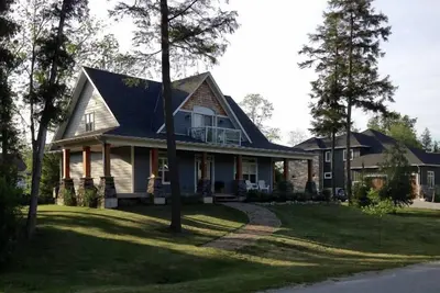 Image de Kew Cottage - Une escapade tranquille, Bayfield, Ontario