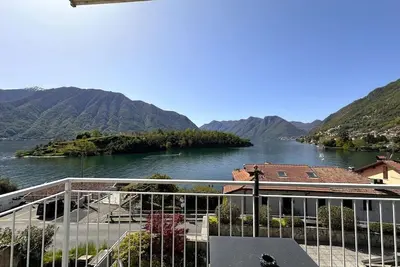 Image de Appartement à Ossuccio avec vue sur le lac
