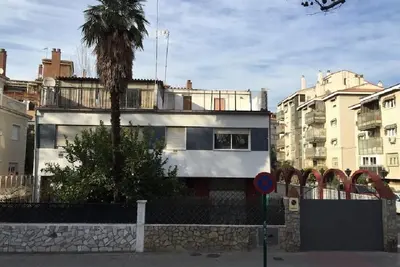 Image de Maison 8-11 personnes Grenade centre - Parking propre 2 véhicules