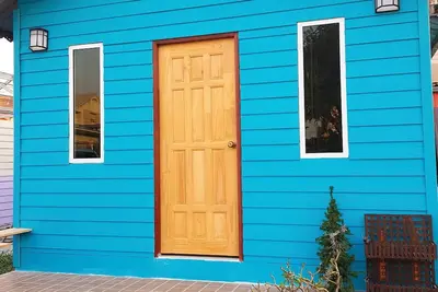 Image de Grande chambre • Calme, beau temps. La maison est privée.