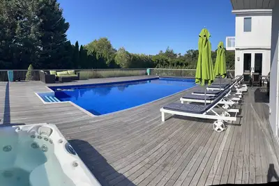 Image de Maison de luxe avec privée Tennis, Basket-ball, piscine et jacuzzis