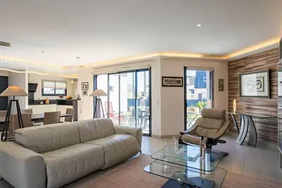 Image de Merveilleuse maison de vacances privée pour 6 personnes avec Wifi, Tv, terrasse et parking