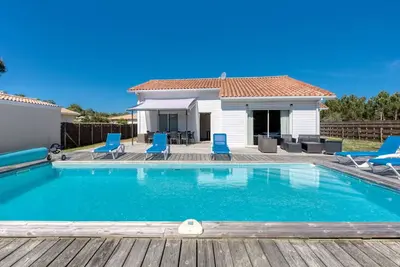 Image de Magnifique maison de vacances privée avec Wifi, piscine privée, Tv, terrasse et animaux admis