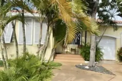 Image de Chillin ’& Grillin’ House Seulement à quelques pas de la plage et des attractions locales