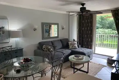 Image de New-Summer Sea - Sweet 1b Appartement mis à jour avec vue sur le jardin