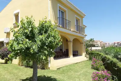 Image de Maison tranquille avec le golf à Mijas Costa 6 personnes, 3 chambres