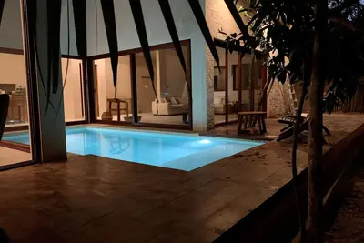Image de Villa de luxe sur 3 niveaux dans la jungle, 2 piscines et salle de sport sur le toit