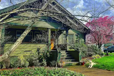 Image de Second Spring Property - Maison de luxe de 3 chambres et 2 salles de bain au cœur d'Ashland
