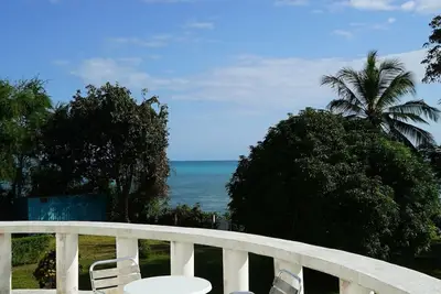 Image de Villa Heidi with Pool at Beachfront Chukwani