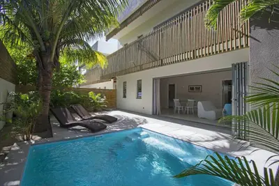 Image de Résidence Bleue \"La Casa\" charmant appartement a 80m de la mer piscine privée